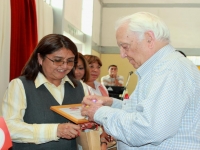 Hijos “mateos” de  Municipales recibieron  el  Premio “Ariztia”