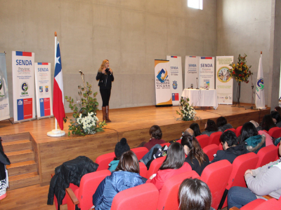 Profesionales reflexionan en torno a la salud mental