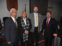 Alcalde y  Coord.ª de defensoras Ciudades Puerto en reunión con Ministro de transporte en Valparaíso 