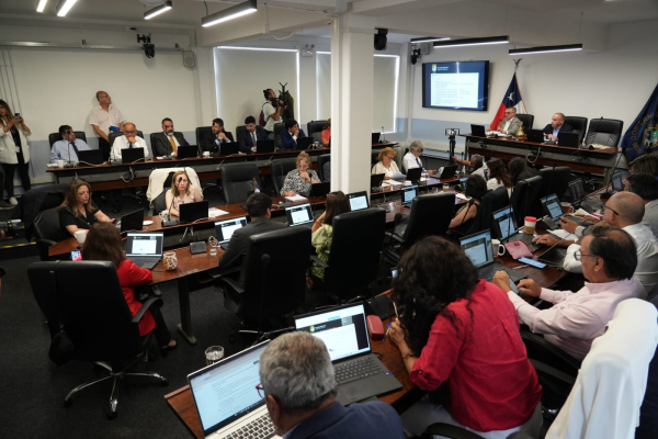 CORE aprueba financiamiento para tres veh&iacute;culos de intervenci&oacute;n r&aacute;pida que fortalecer&aacute;n la red de salud municipal de San Antonio