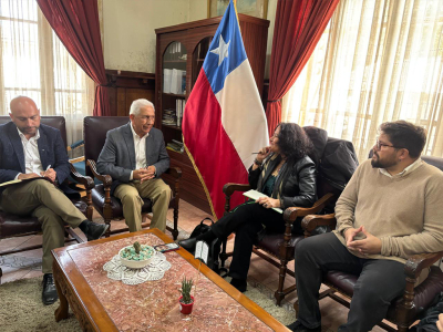 Directora del Servicio Local de Educación Pública se reunió con autoridades municipales de San Antonio