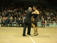 Cientos de personas disfrutaron de Tango en el Gimnasio José Rojas Zamora 