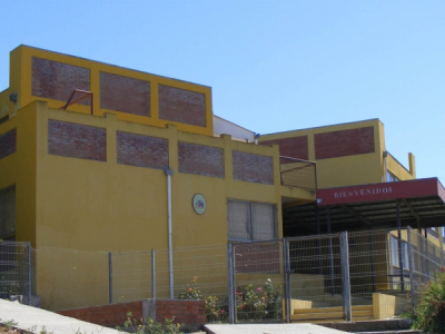 Licitación Pública: “Servicio de habilitación de salas de clases y otros recintos de la Escuela Poeta Pablo Neruda de la comuna de San Antonio”