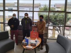 Biblioteca P&uacute;blica Municipal recibe term&oacute;metros infrarrojos y kit sanitario a dos semanas de su reapertura gradual al p&uacute;blico