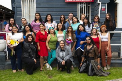 Sanantoninas se lucen con sus confecciones en el cierre de Curso de Dise&ntilde;o y Confecci&oacute;n de Fundaci&oacute;n Cades