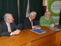 3 escuelas municipalizadas beneficiadas con convenio "Directores L&iacute;deres de Escuelas Vulnerables"