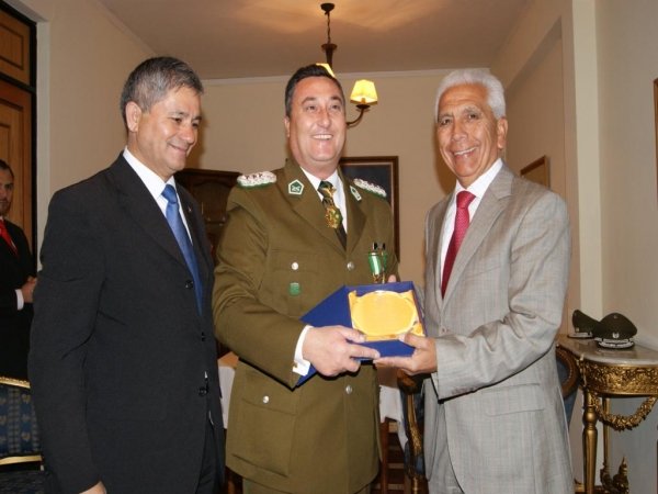 En celebraci&oacute;n d&iacute;a del Carabinero, municipio destac&oacute; a Carabineros