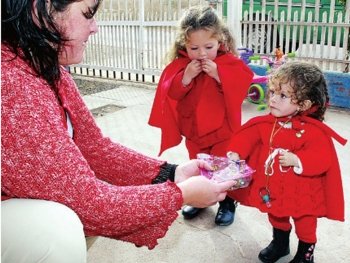 Municipalidad de San Antonio entrega ayuda a peque&ntilde;a que sufre S&iacute;ndrome de Russel-Silver
