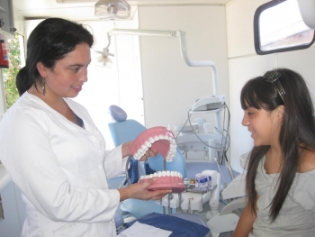 Atenci&oacute;n odontol&oacute;gica gratuita y de calidad