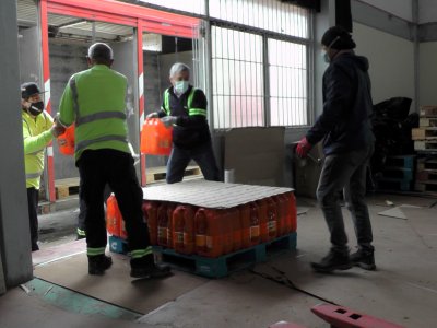 Municipalidad de San Antonio distribuir&aacute; 7.500 litros de bebidas gaseosas a ollas comunitarias de la comuna