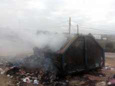 Queman contenedor de desechos que hab&iacute;a sido instalado hace menos de dos meses en Bellavista